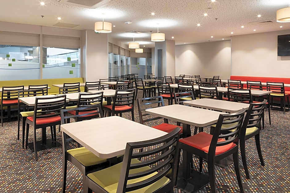 Holiday Inn Express Amiens By IHG