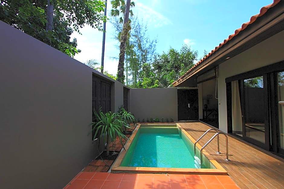 Saree Samui