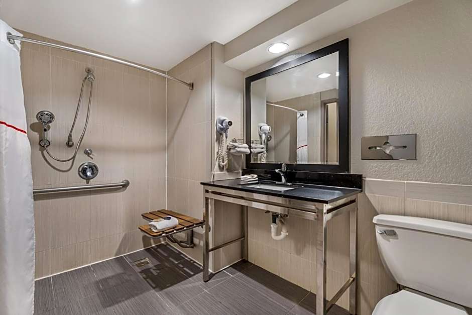 Red Roof Inn Houston Brookhollow