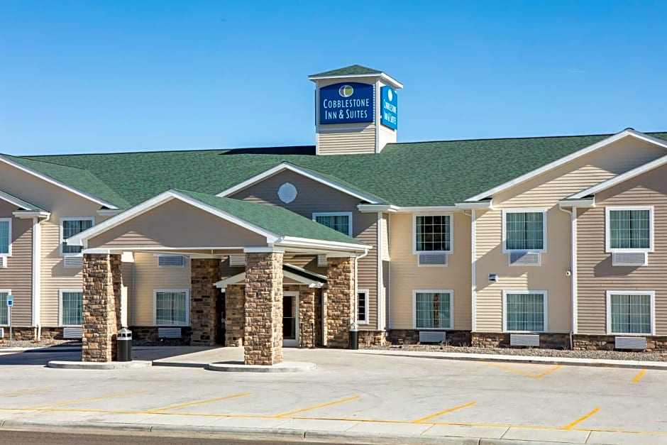 Cobblestone Inn & Suites - Pine Bluffs