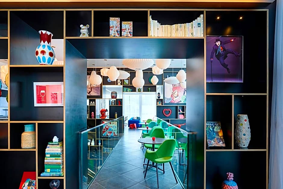 citizenM Paris La Défense