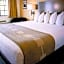 Pines Inn & Suites