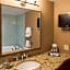 DoubleTree By Hilton Hotel Grand Rapids Airport