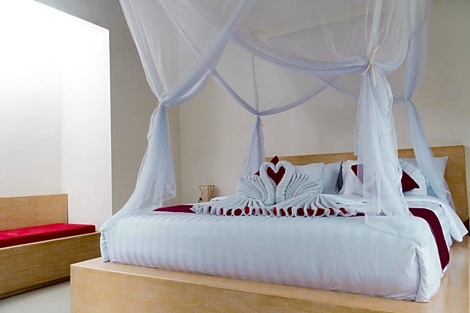 Three Gold Luxury Private Villas