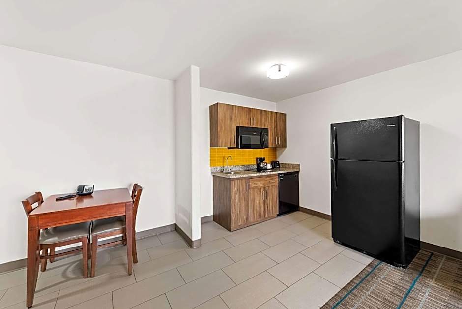 MainStay Suites El Centro I-8