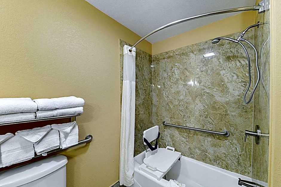 Quality Inn & Suites Lubbock South