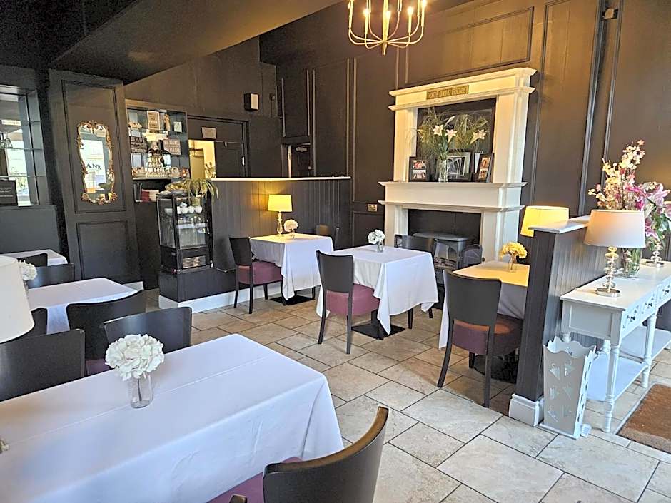 The Old Bank Bruff Family Town House