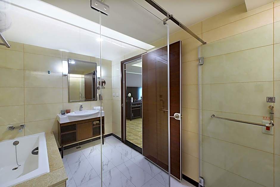 Fullon Poshtel - Linkou