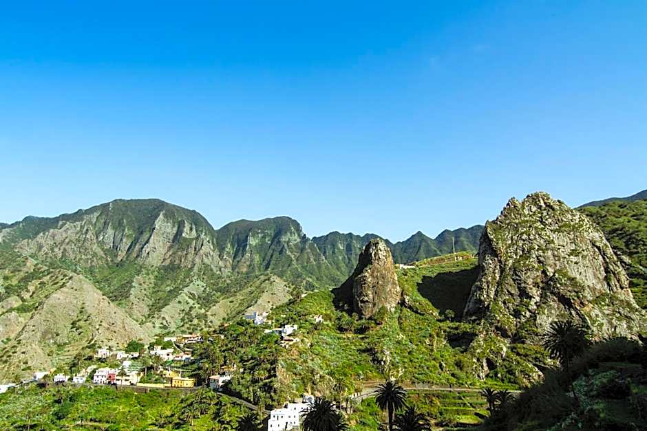 Suites Los Telares - Adults Recommended