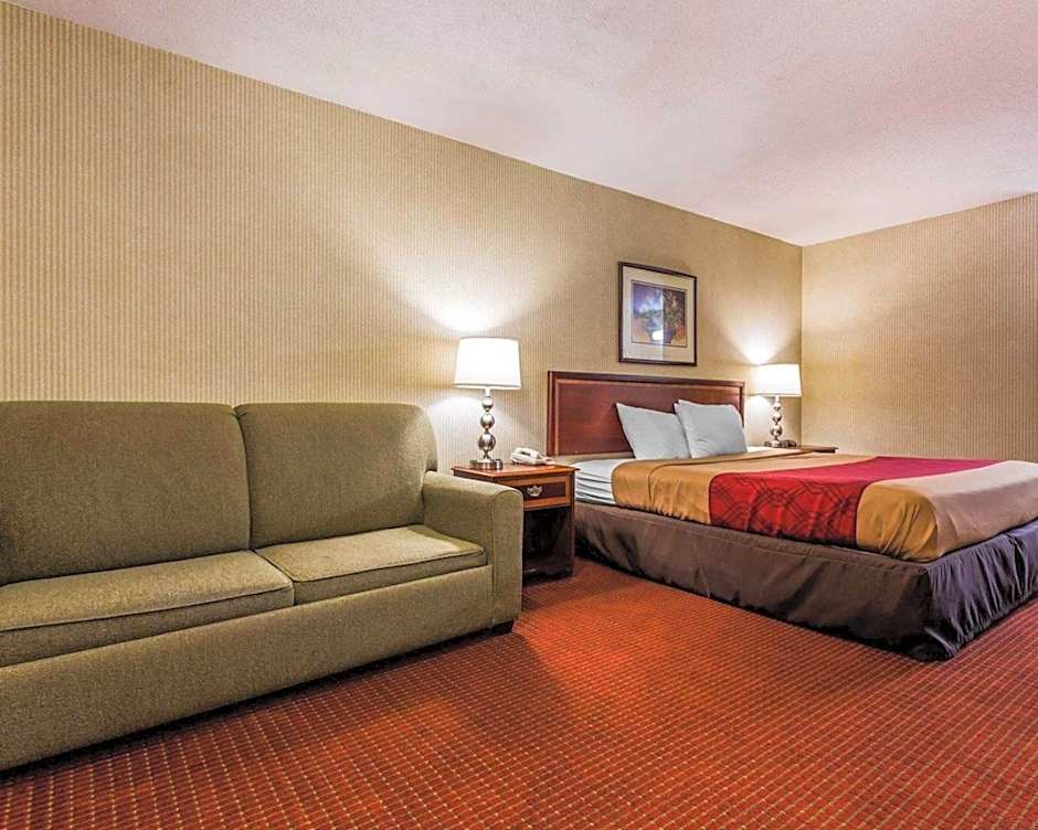 Econo Lodge Inn & Suites Matthews - Charlotte