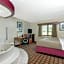 AmericInn by Wyndham Burlington