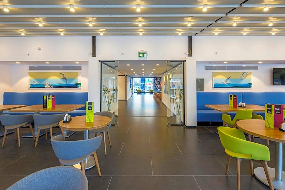 Hampton by Hilton Istanbul Kurtkoy