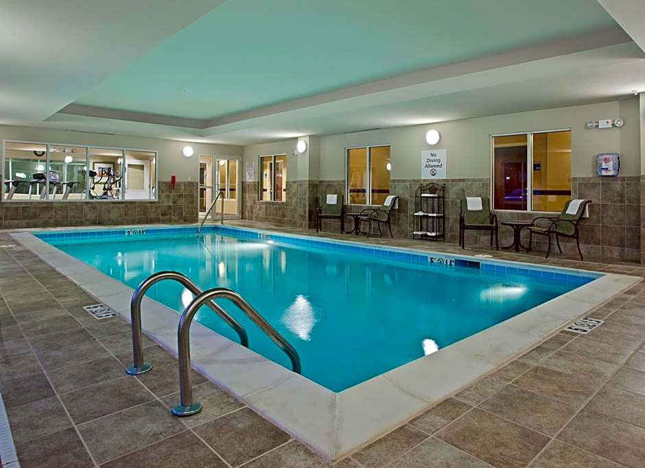Holiday Inn Express & Suites Dayton South Franklin By IHG