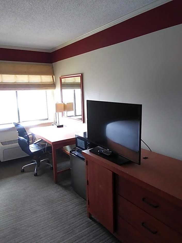 Travelodge by Wyndham Columbus State University
