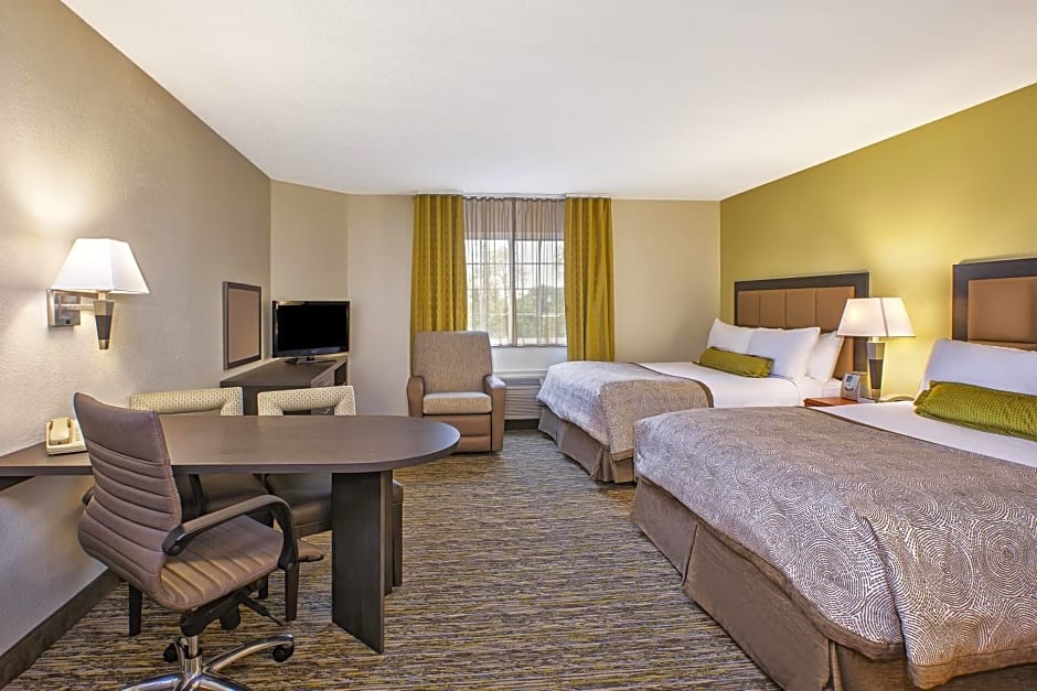 Candlewood Suites Indianapolis Northeast by IHG