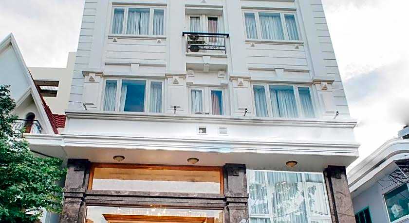 New Space Hotel Airport