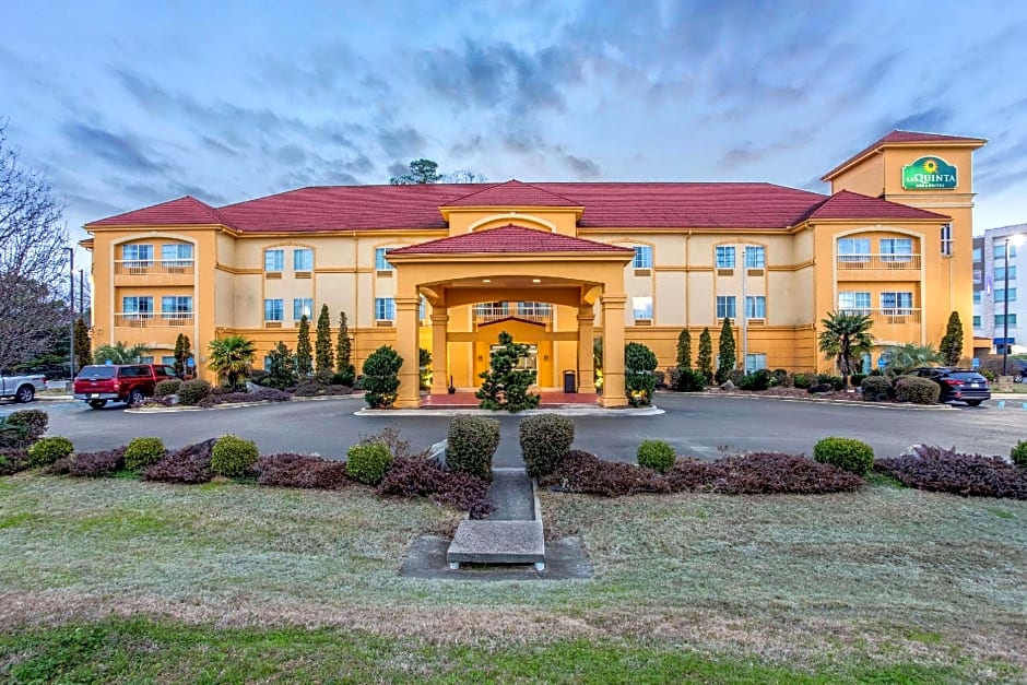 La Quinta Inn & Suites by Wyndham Fultondale