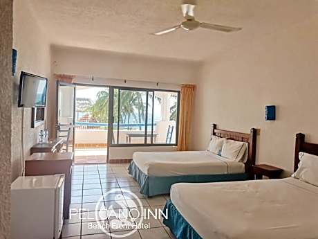Double Room with Two Double Beds and Sea View