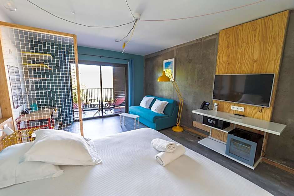 HÔTEL LE TERRE SAINTE