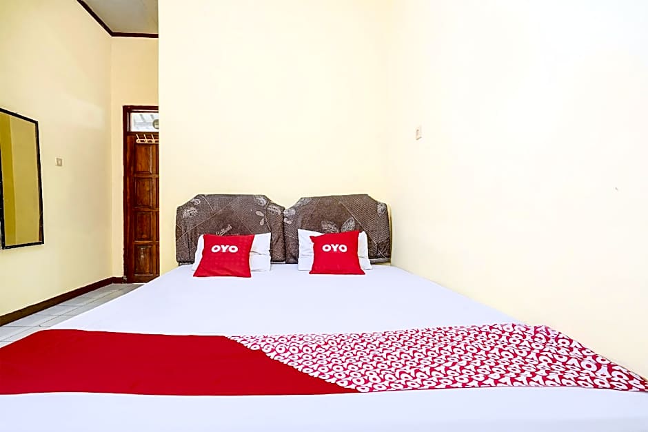 Collection O Kauman Near Stasiun Pekalongan Formerly Hotel Dian Chandar