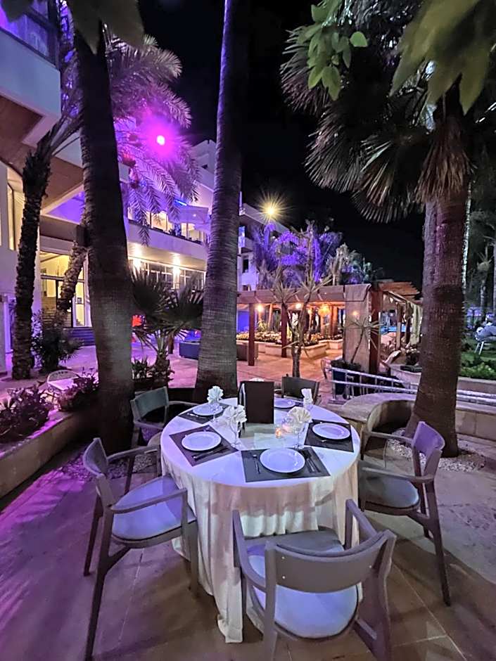 Zaki Hotel