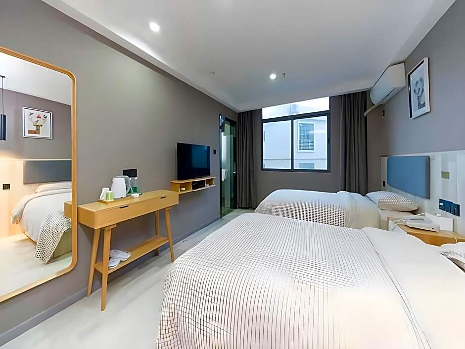 Up And In Guangdong Heyuan Dongcheng West Area Taohuashuimu – Heyuan, IA
