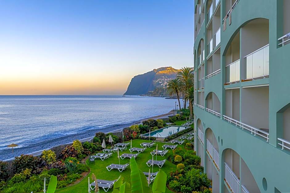 Pestana Ocean Bay Resort