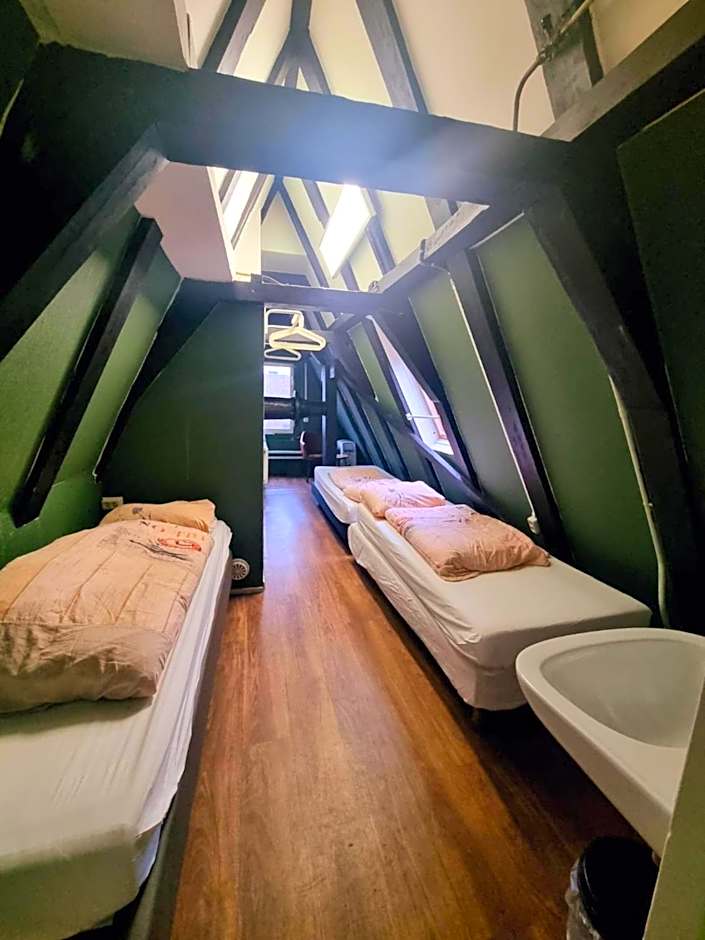 Amsterdam Downtown Hotel Canal View