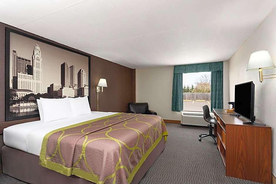 Super 8 by Wyndham Columbus