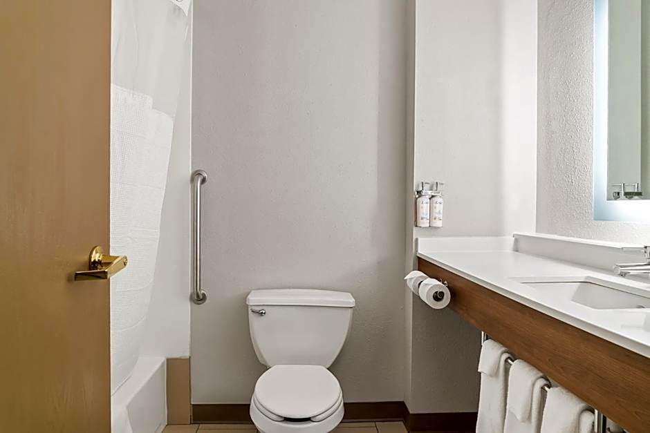 Holiday Inn Express Hotel & Suites Marion By IHG
