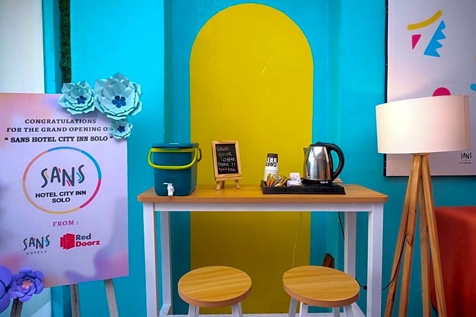 Sans Hotel City Inn Solo by RedDoorz