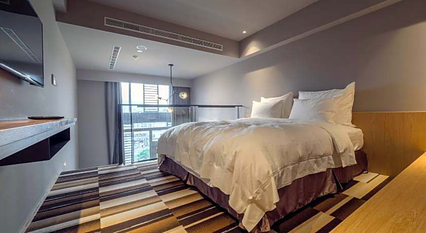 Watermark Hotel - Kaohsiung Main Station