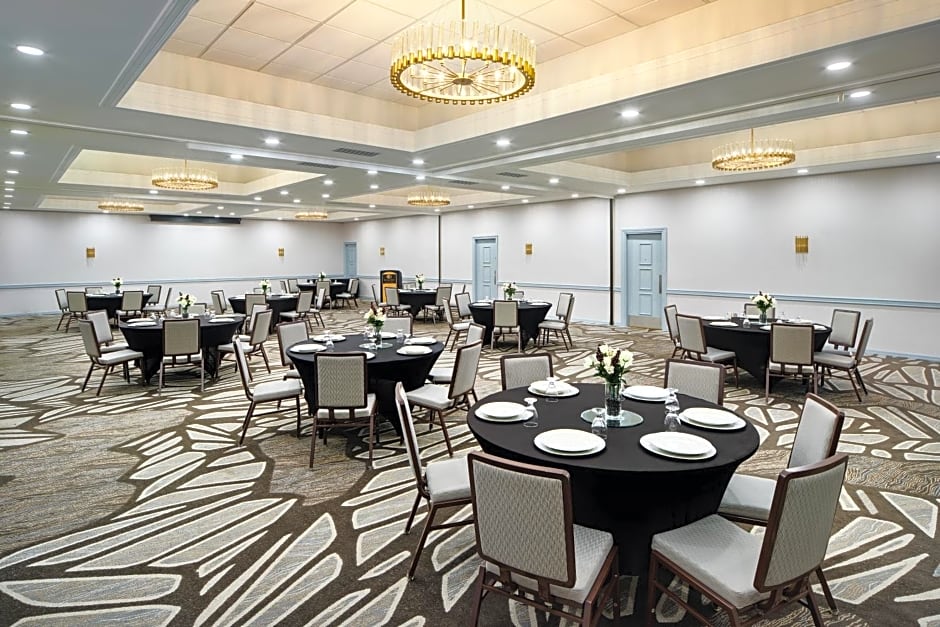 DoubleTree by Hilton Rocky Mount