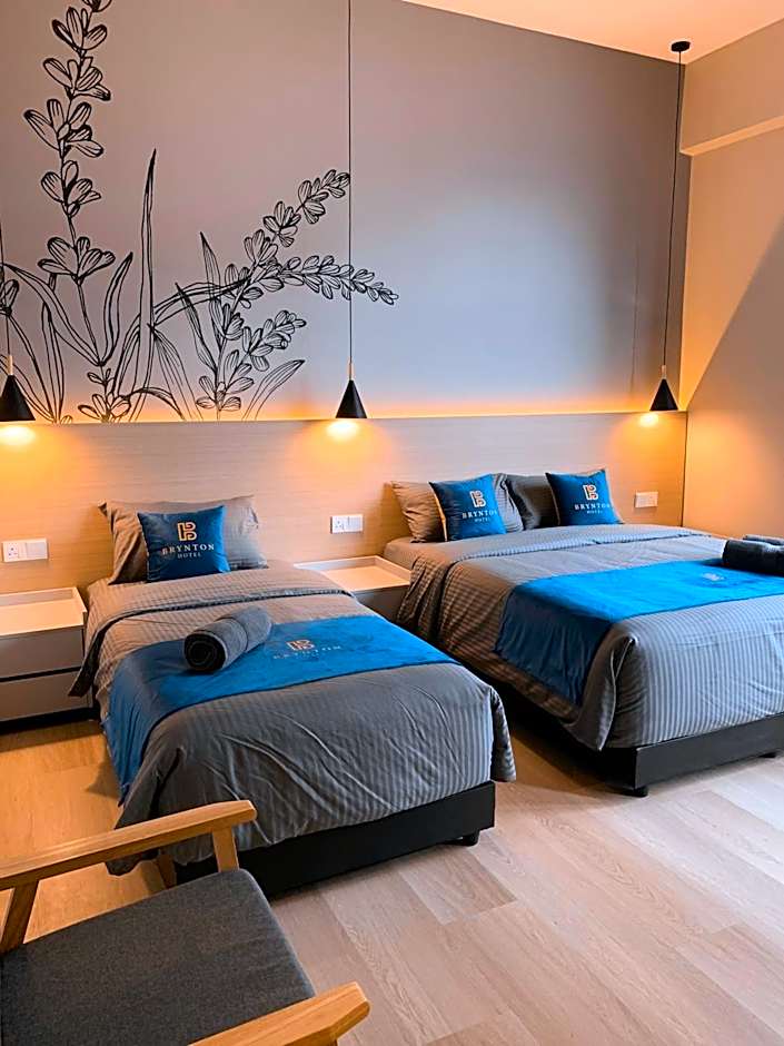 Hotel Brynton at Cameron Centrum Mall