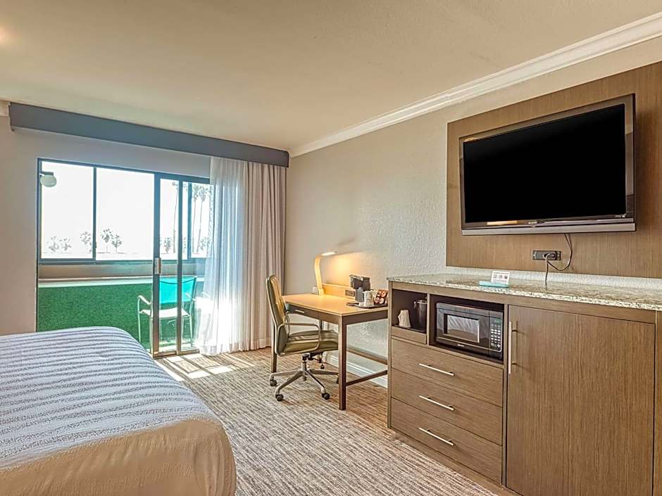 Amanzi Hotel, Ascend Hotel Collection