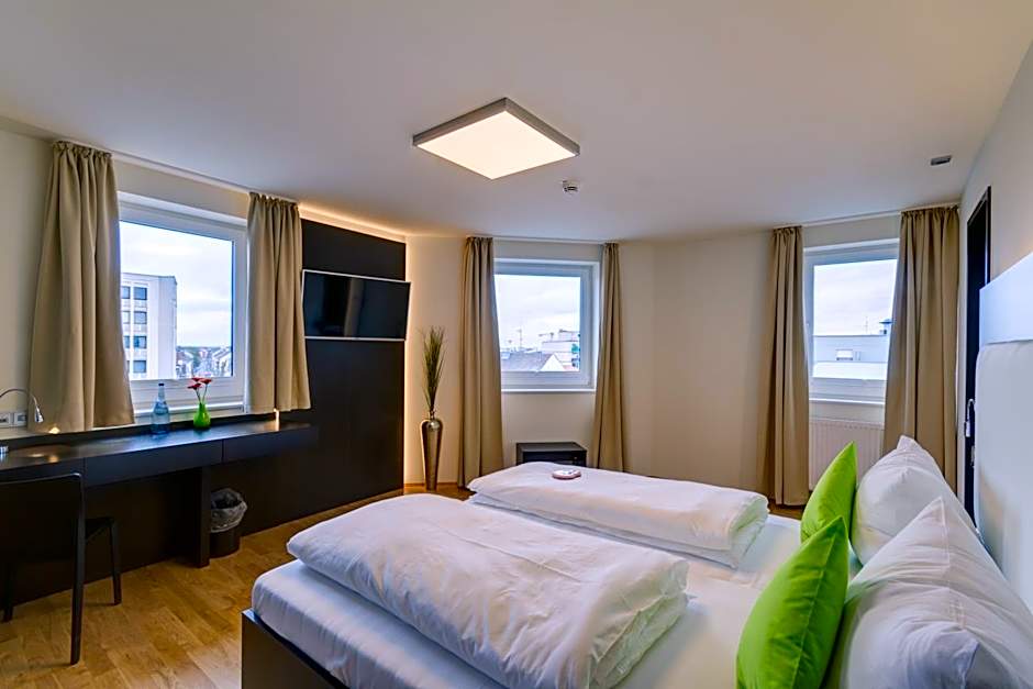 sevenDays Hotel BoardingHouse Mannheim