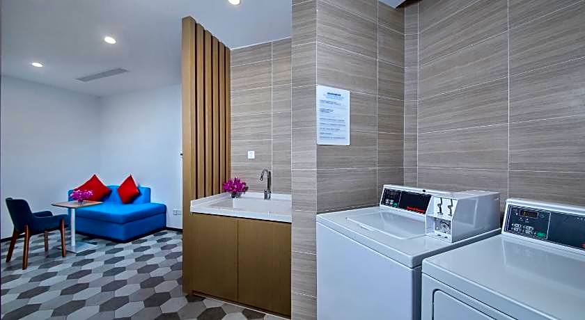 Holiday Inn Express Zhangjiagang East By IHG