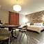 HOTEL RAUM
