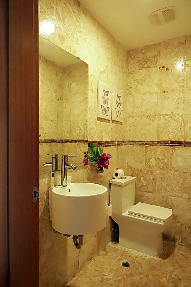 Sybaris Suites & Residences