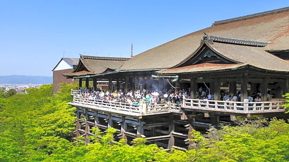 REF Kyoto Hachijoguchi BY VESSEL HOTELS