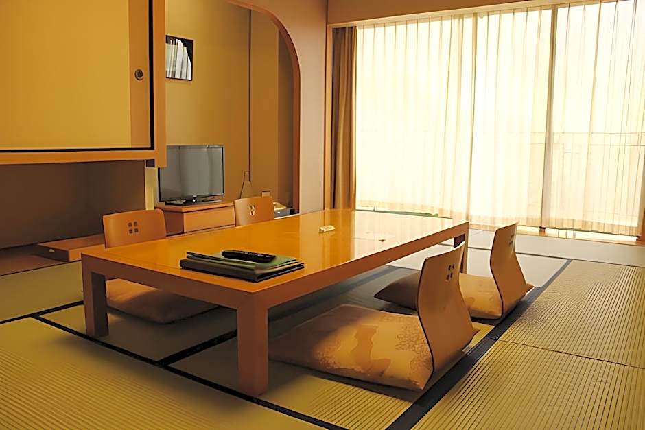 Yakushima Iwasaki Hotel