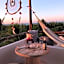 LunArena Barefoot Hotel