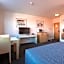 Mayfair Plaza Motel and Apartments