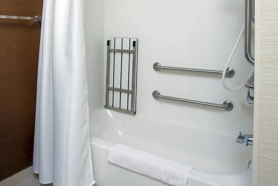 Fairfield Inn & Suites by Marriott Waco South