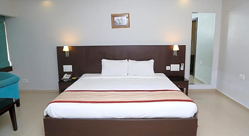 The Curzon Court Hotel