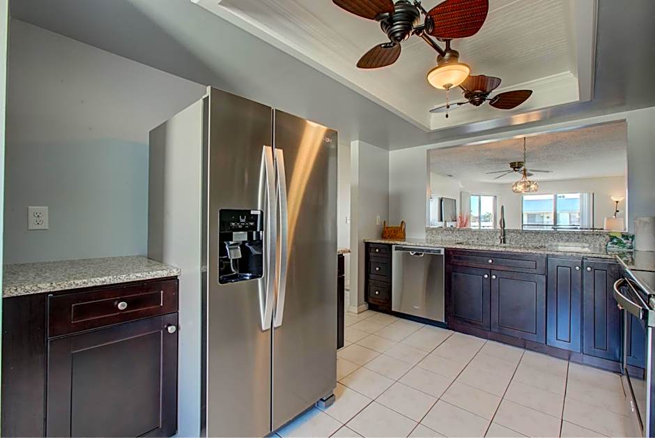 Anna Maria Island Beach View 207