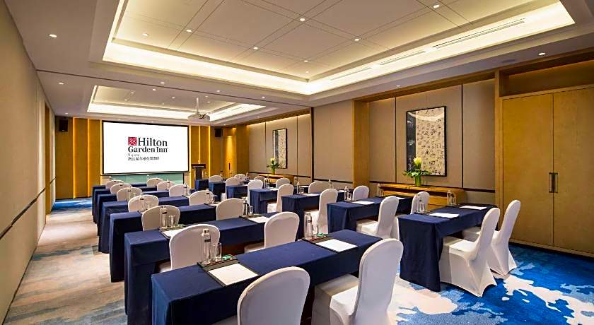 Hilton Garden Inn Nujiang