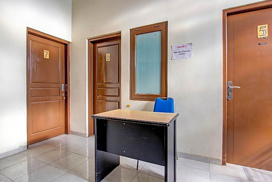 OYO 92511 Griya Dias Syariah