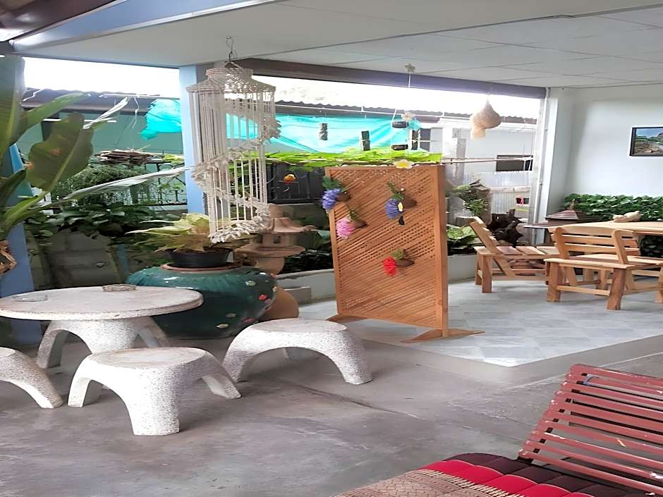 Canaan Guesthouse and Homestay