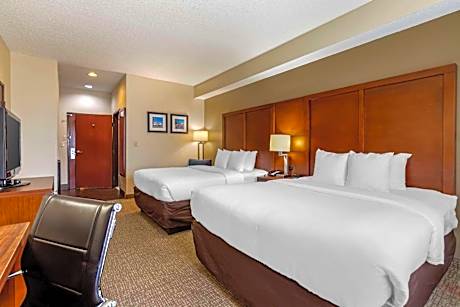 Queen Room with Two Queen Beds - Non-Smoking